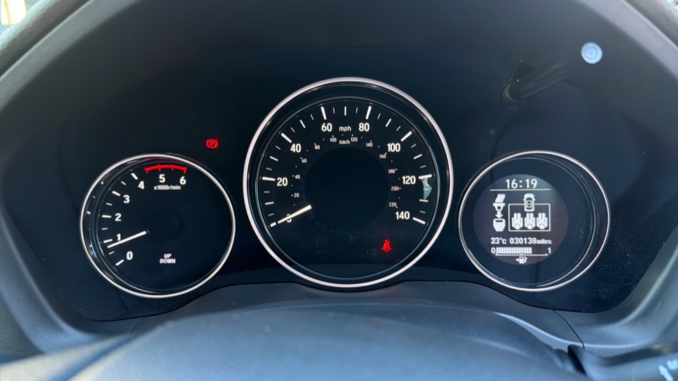 Honda HR-V 1.6 i-DTEC SE 5dr Diesel Hatchback - Image 11
