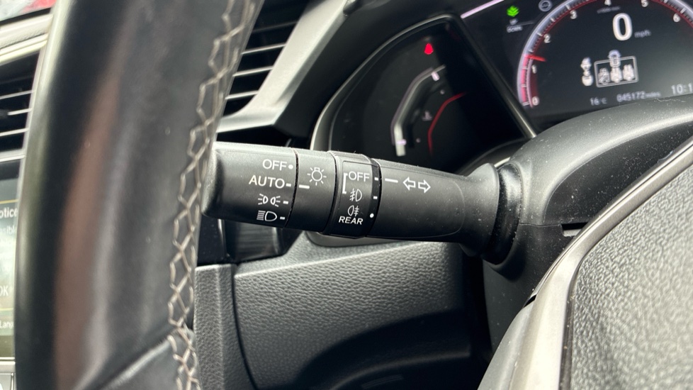 Honda Civic 1.5 VTEC Turbo Sport 5dr Petrol Hatchback - Image 15