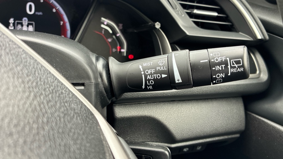 Honda Civic 1.5 VTEC Turbo Sport 5dr Petrol Hatchback - Image 16