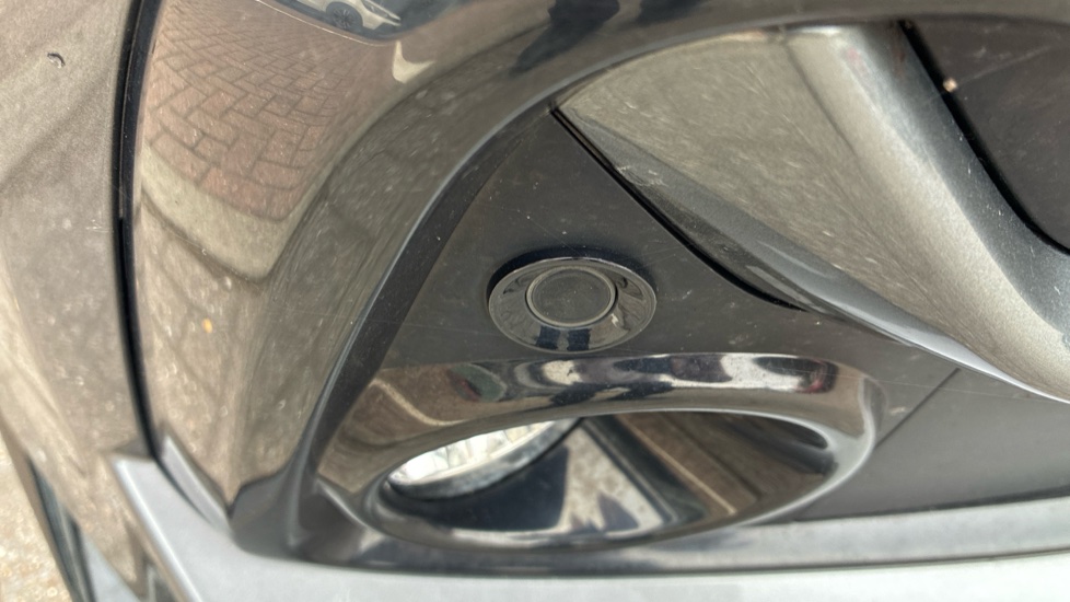 Honda Civic 1.5 VTEC Turbo Sport 5dr Petrol Hatchback - Image 38