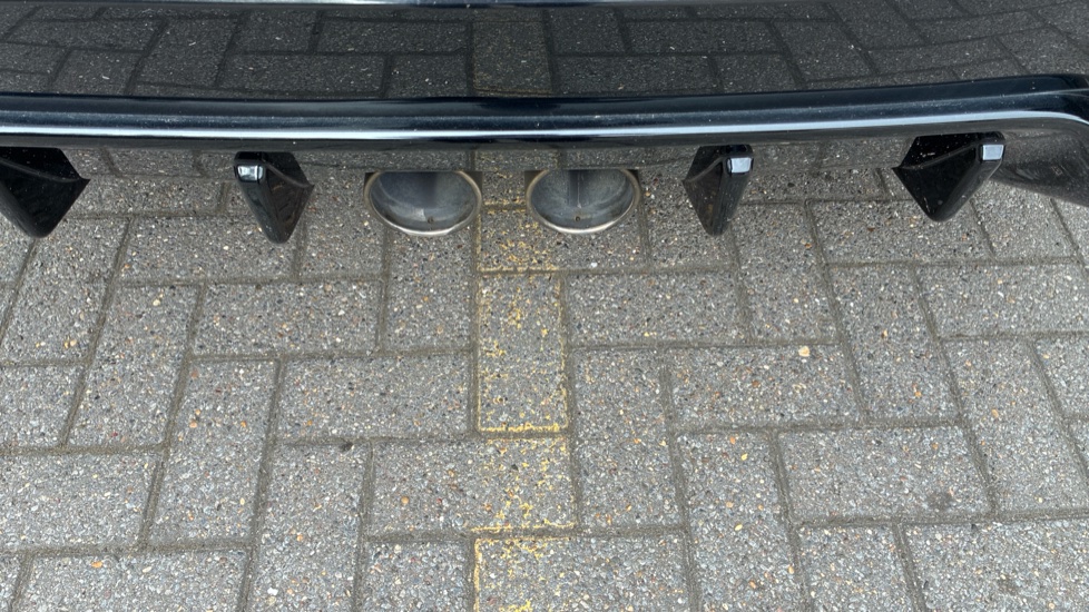 Honda Civic 1.5 VTEC Turbo Sport 5dr Petrol Hatchback - Image 44