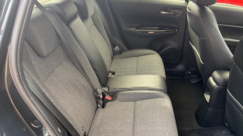 Honda Jazz 1.5 i-MMD Hybrid SR 5dr eCVT Hybrid Hatchback - Image 8