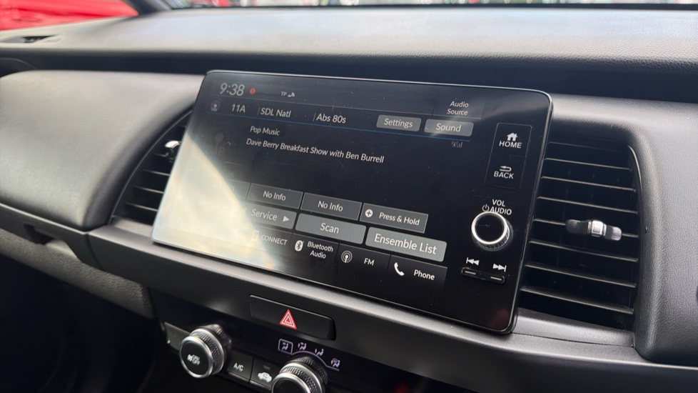 Honda Jazz 1.5 i-MMD Hybrid SR 5dr eCVT Hybrid Hatchback - Image 17