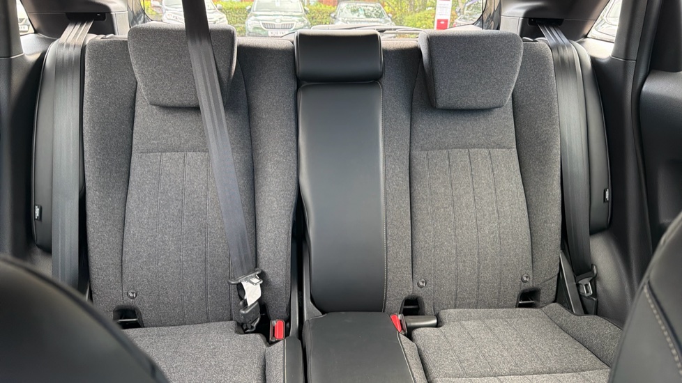 Honda Jazz 1.5 i-MMD Hybrid SR 5dr eCVT Hybrid Hatchback - Image 25