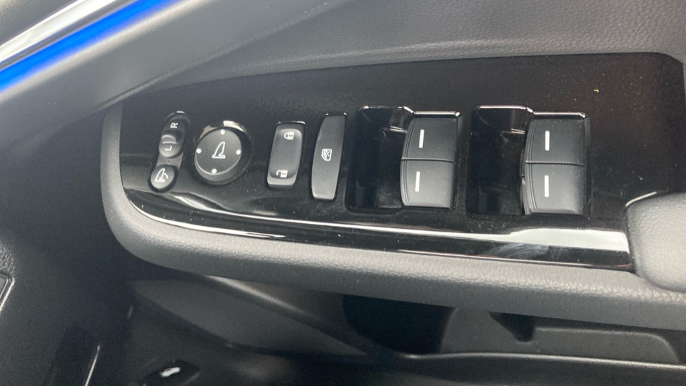 Honda E Ny1 150kW Advance 69kWh 5dr Auto Electric Hatchback - Image 31