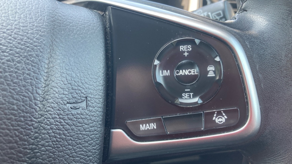 Honda CR-V 2.0 i-MMD Hybrid SR  2WD 5dr eCVT Hybrid Estate - Image 13