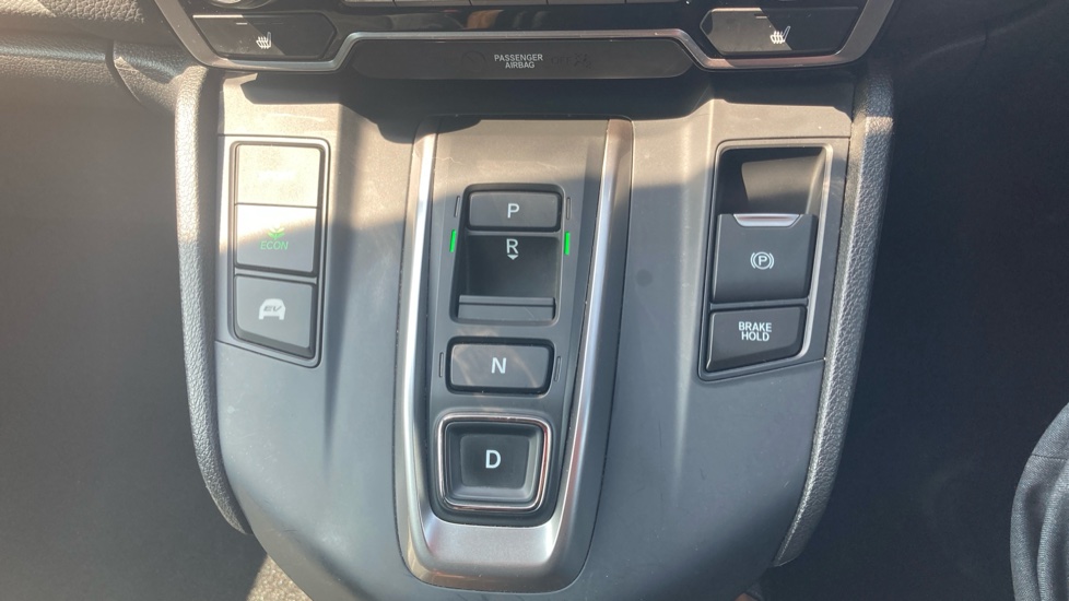 Honda CR-V 2.0 i-MMD Hybrid SR  2WD 5dr eCVT Hybrid Estate - Image 17