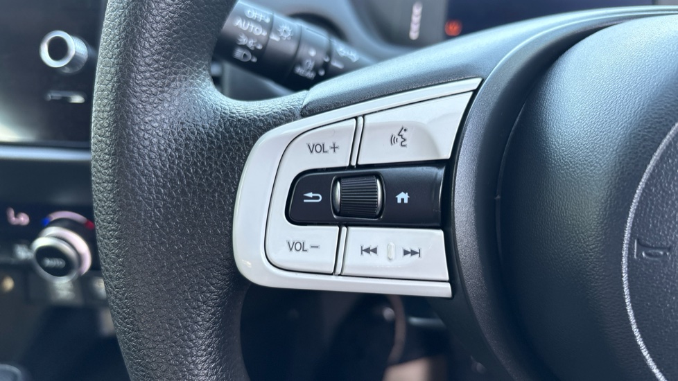 Honda Jazz 1.5 i-MMD Hybrid SR 5dr eCVT Hybrid Hatchback - Image 16