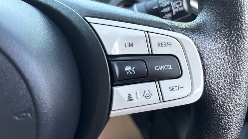 Honda Jazz 1.5 i-MMD Hybrid SR 5dr eCVT Hybrid Hatchback - Image 17