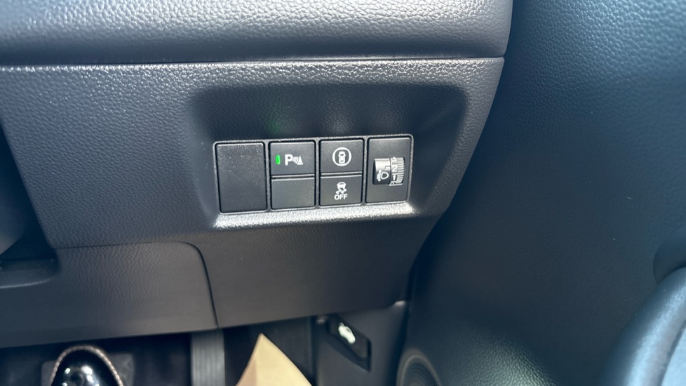Honda Jazz 1.5 i-MMD Hybrid SR 5dr eCVT Hybrid Hatchback - Image 21