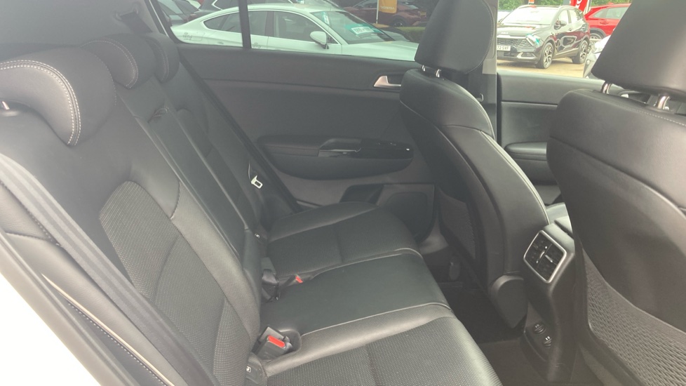 Kia Sportage 1.6 CRDi 48V ISG 4 5dr DCT Auto Diesel Estate - Image 36