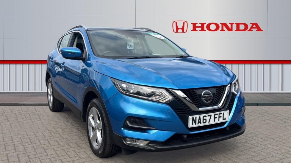Nissan Qashqai 1.2 DiG-T Acenta 5dr Petrol Hatchback - Image 1