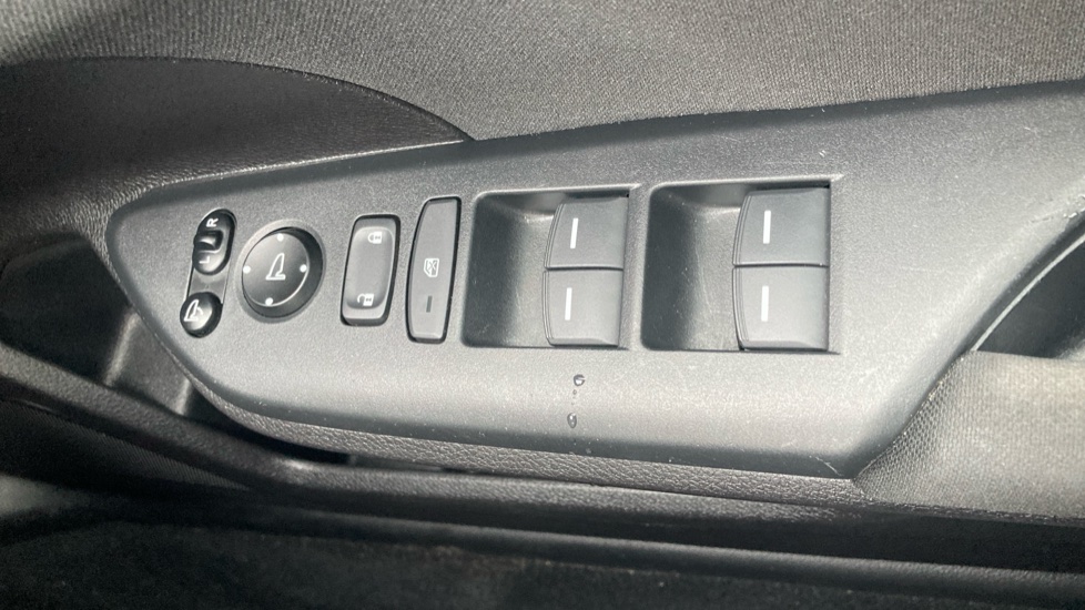 Honda Civic 1.0 VTEC Turbo 126 SR 5dr Petrol Hatchback - Image 22