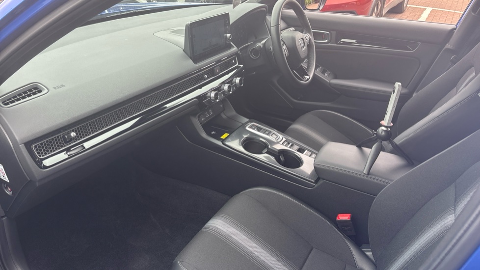 Honda Civic 2.0 eHEV Sport 5dr CVT Hybrid Hatchback - Image 19