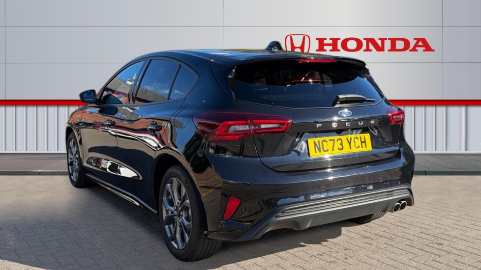 Ford Focus 1.0 EcoBoost ST-Line 5dr Petrol Hatchback - Image 3