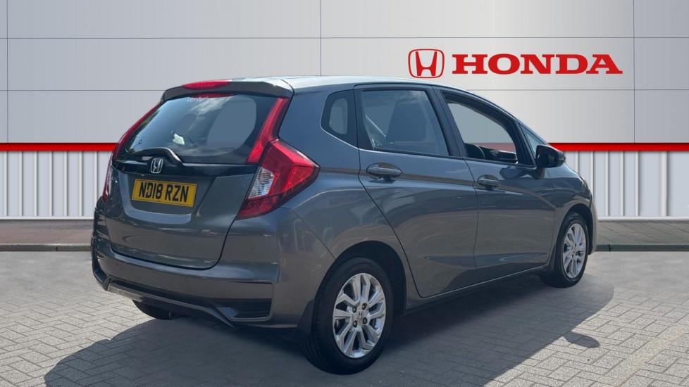 Honda Jazz 1.3 i-VTEC SE 5dr CVT Petrol Hatchback - Image 3