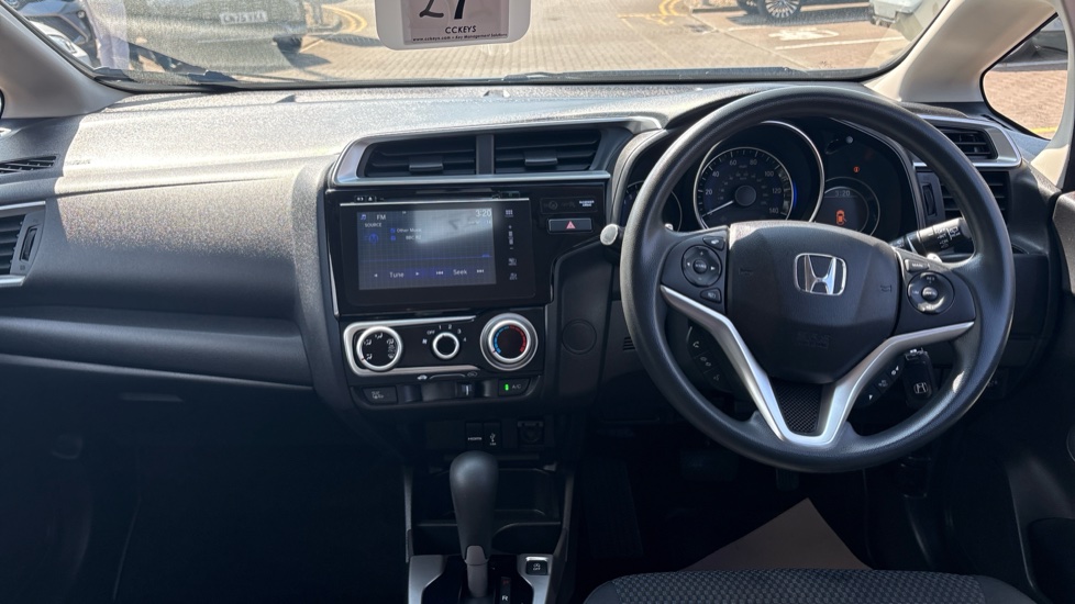 Honda Jazz 1.3 i-VTEC SE 5dr CVT Petrol Hatchback - Image 4