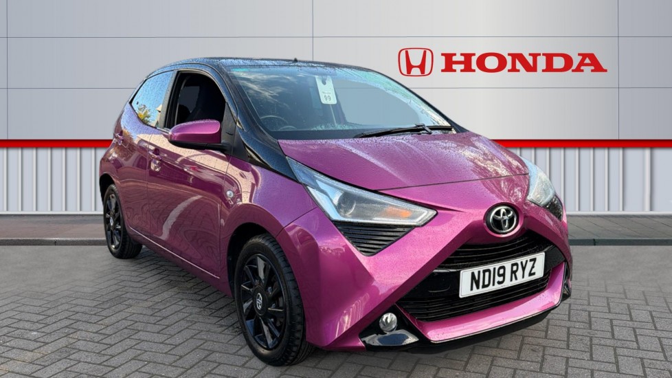 Toyota Aygo 1.0 VVT-i X-Cite 5 5dr Petrol Hatchback - Image 1