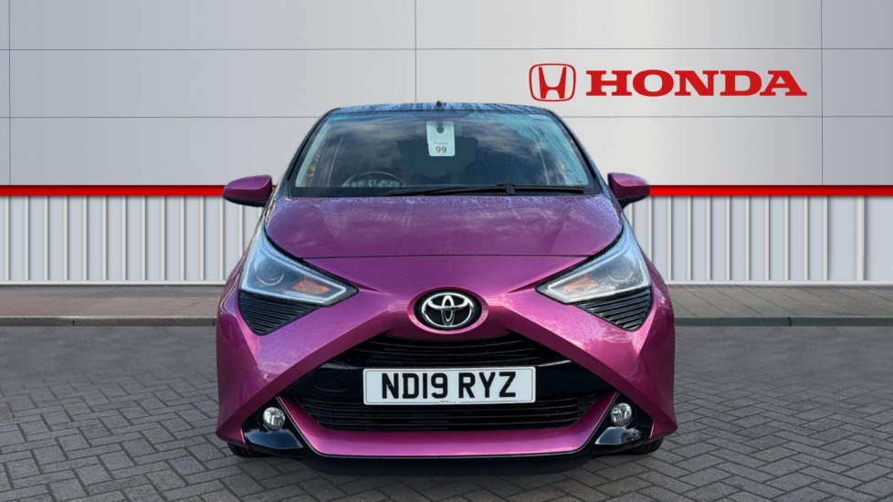 Toyota Aygo 1.0 VVT-i X-Cite 5 5dr Petrol Hatchback - Image 6