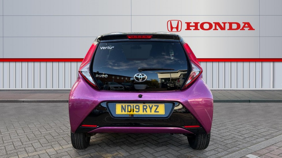 Toyota Aygo 1.0 VVT-i X-Cite 5 5dr Petrol Hatchback - Image 7