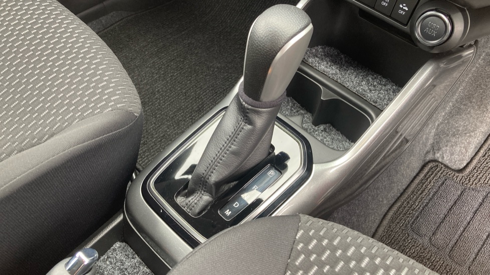 Suzuki Ignis 1.2 Dualjet 12V Hybrid SZ5 5dr CVT Petrol Hatchback - Image 23