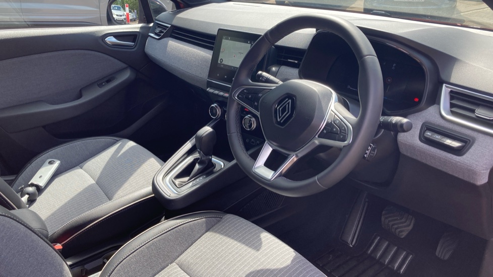 Renault Clio 1.6 E-TECH full hybrid 145 Techno 5dr Auto Hybrid Hatchback - Image 29