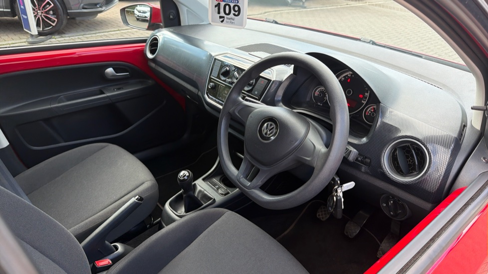 Volkswagen Up 1.0 Move Up 5dr Petrol Hatchback - Image 19