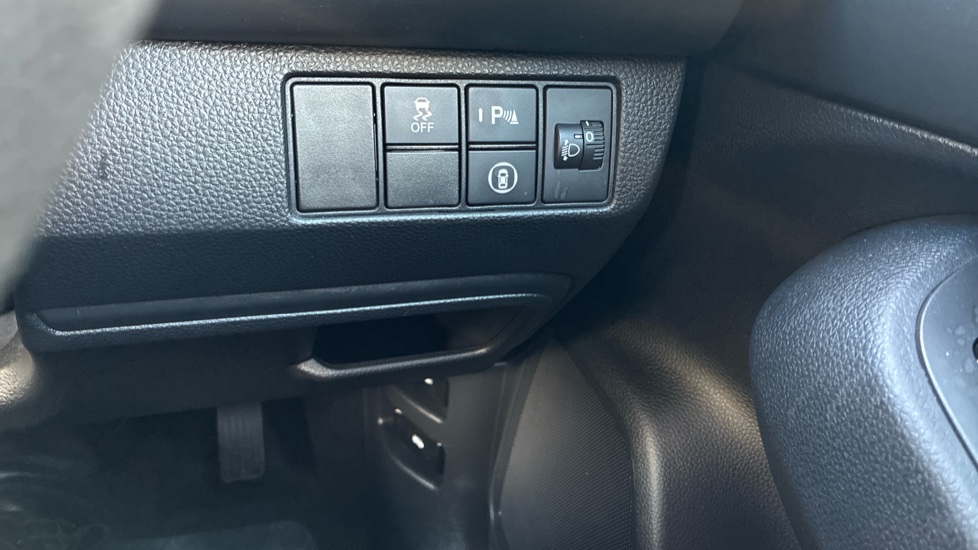 Honda HR-V 1.5 eHEV Elegance 5dr CVT Hybrid Hatchback - Image 17