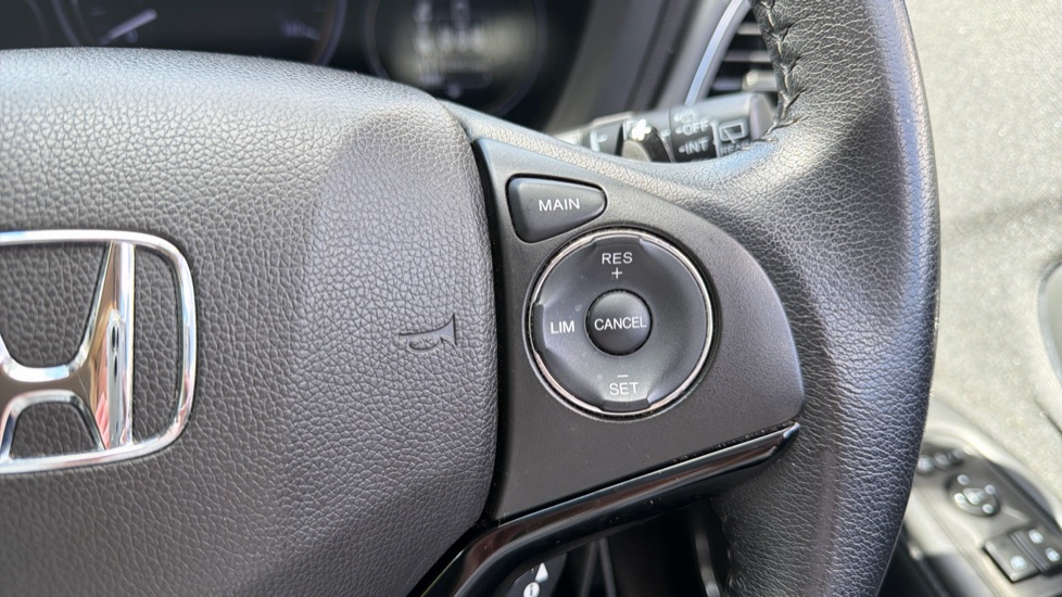 Honda HR-V 1.5 i-VTEC SE CVT 5dr Petrol Hatchback - Image 22