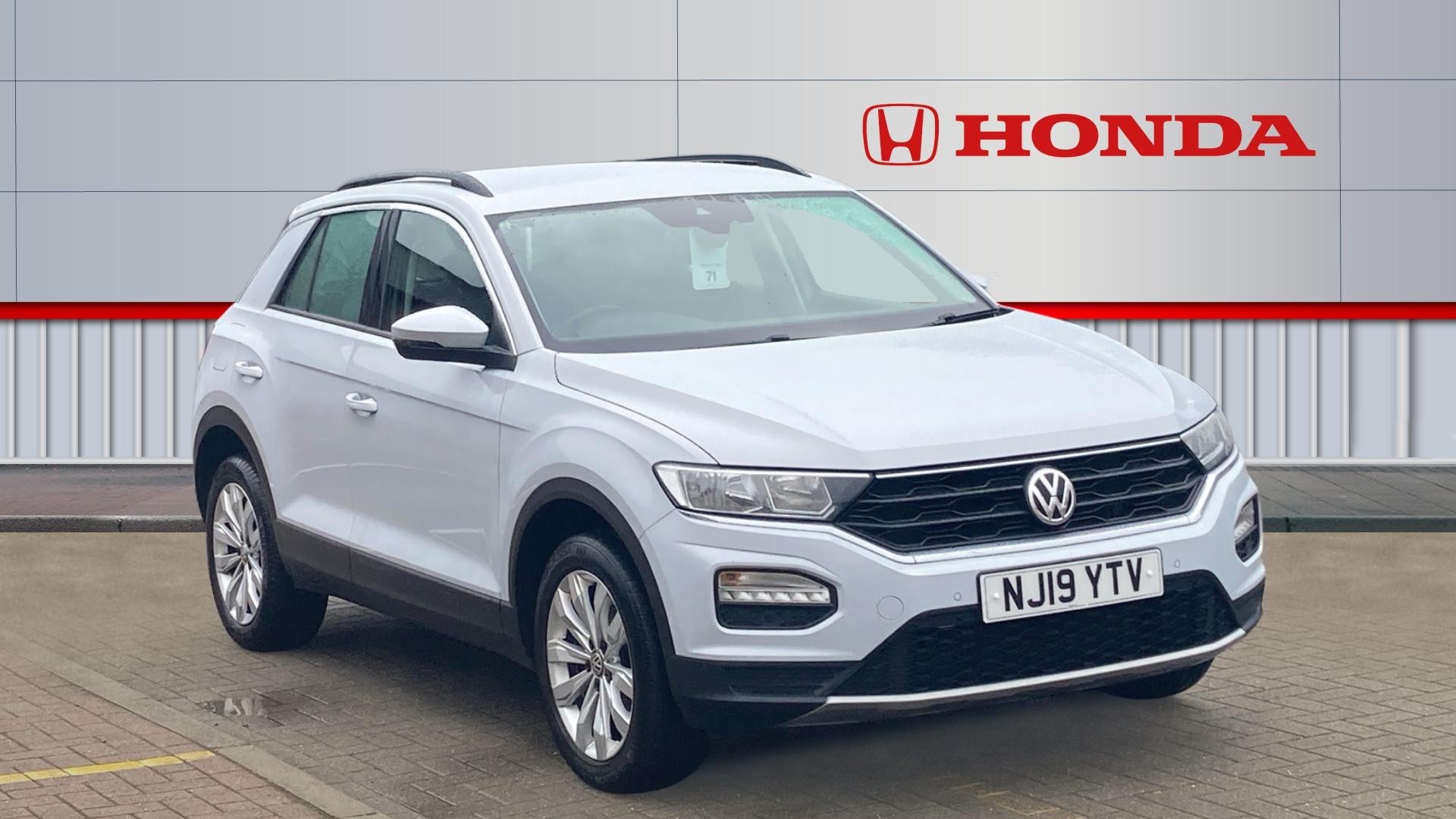 Volkswagen T-Roc dealer public-web source image