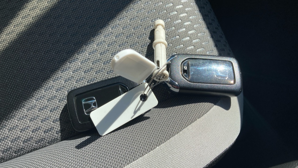 Honda Jazz 1.5 i-MMD Hybrid Crosstar EX 5dr eCVT Hybrid Hatchback - Image 20