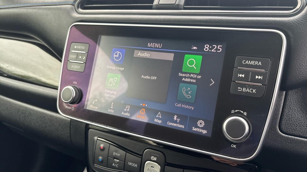 Nissan LEAF 110kW N-Connecta 40kWh 5dr Auto Electric Hatchback - Image 13