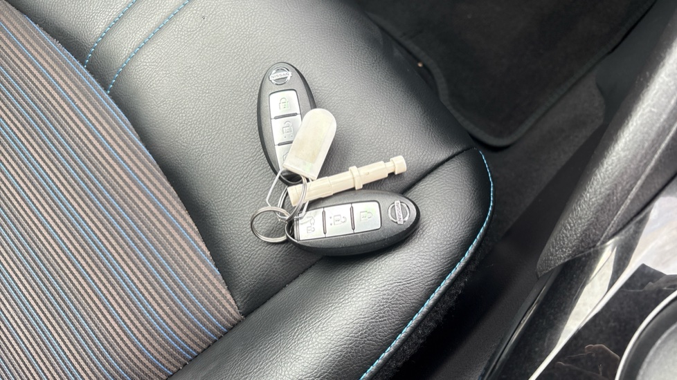 Nissan LEAF 110kW N-Connecta 40kWh 5dr Auto Electric Hatchback - Image 25