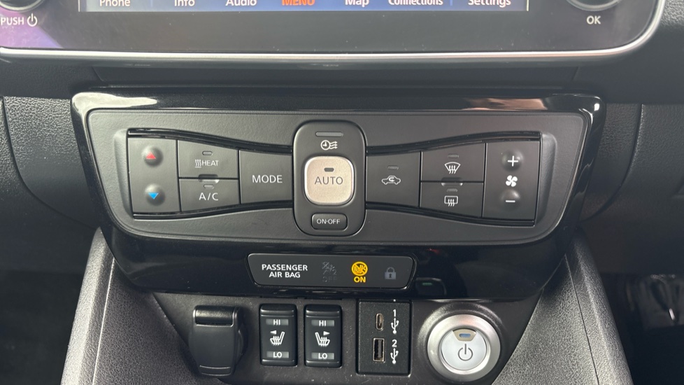 Nissan LEAF 110kW N-Connecta 40kWh 5dr Auto Electric Hatchback - Image 28