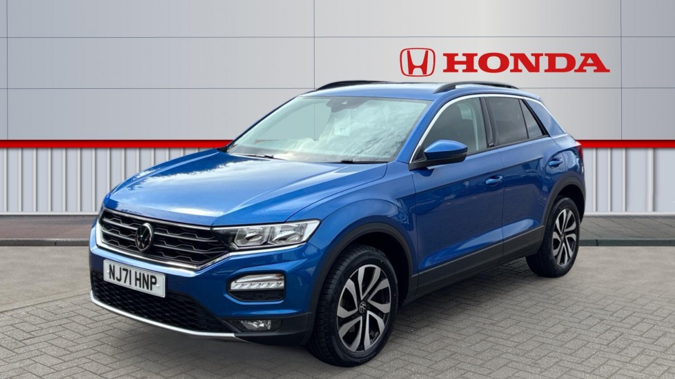 Volkswagen T-Roc 1.5 TSI EVO Active 5dr DSG Petrol Hatchback - Image 10