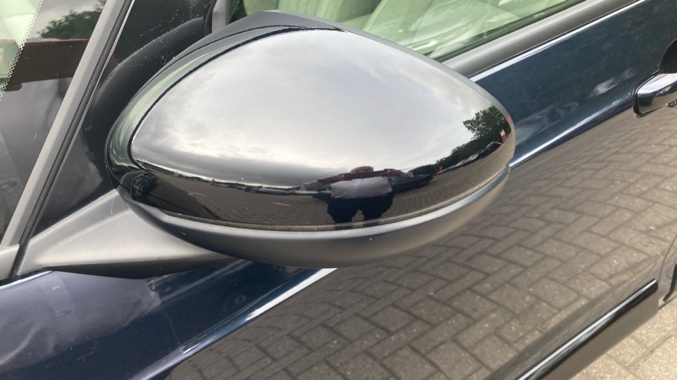 Honda Jazz 1.5 i-MMD Hybrid EX 5dr eCVT Hybrid Hatchback - Image 37