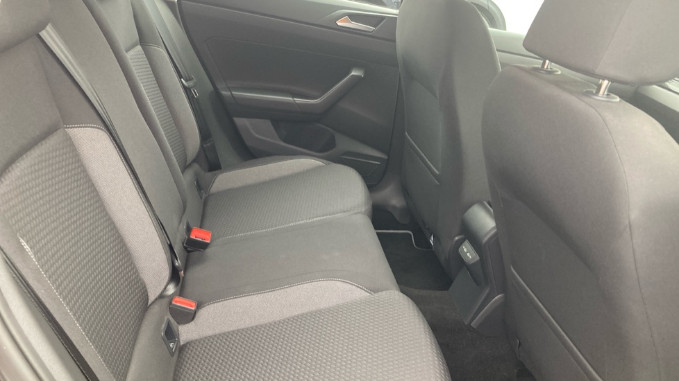Volkswagen Polo 1.0 TSI Life 5dr DSG Petrol Hatchback - Image 34