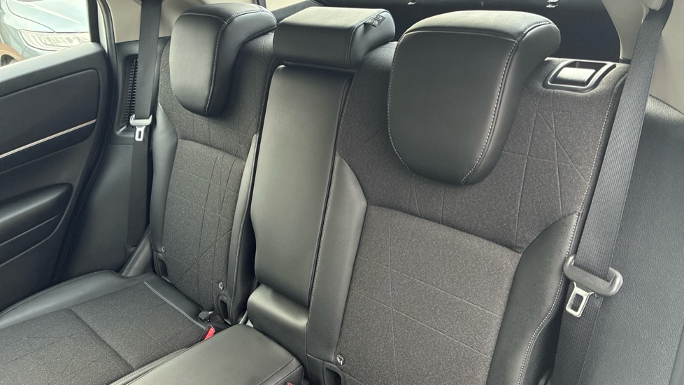 Honda HR-V 1.5 eHEV Advance 5dr CVT Hybrid Hatchback - Image 8