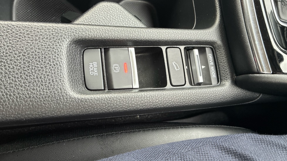 Honda HR-V 1.5 eHEV Advance 5dr CVT Hybrid Hatchback - Image 24