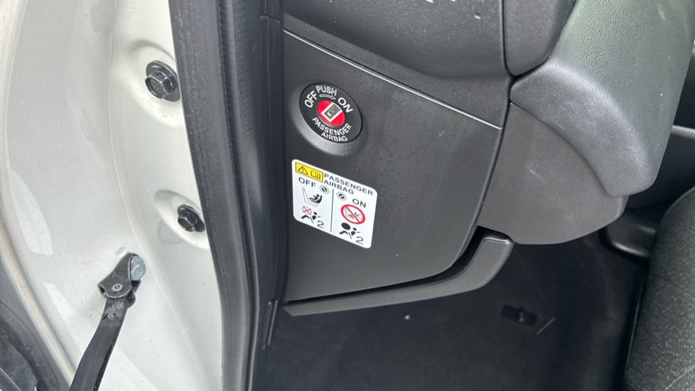 Honda HR-V 1.5 eHEV Advance 5dr CVT Hybrid Hatchback - Image 31