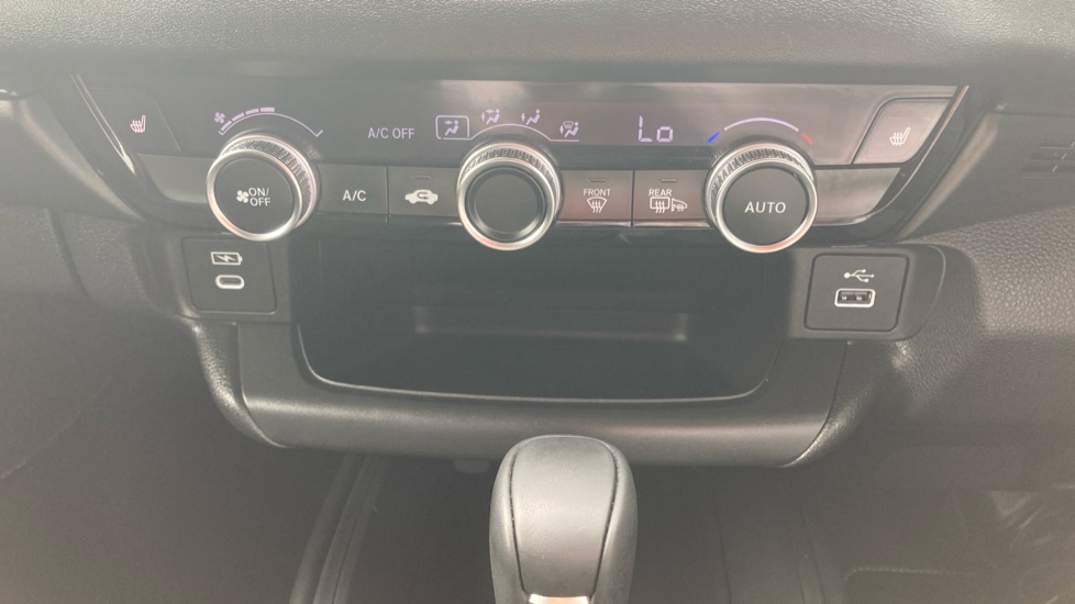 Honda HR-V 1.5 eHEV Elegance 5dr CVT Hybrid Hatchback - Image 19