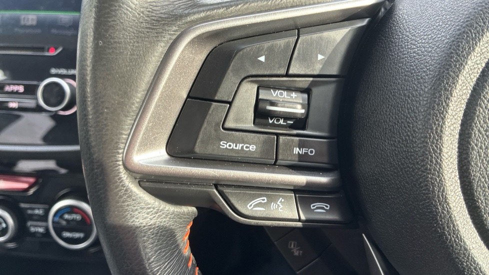 Subaru XV 2.0i e-Boxer SE Premium 5dr Lineartronic Hybrid Hatchback - Image 13