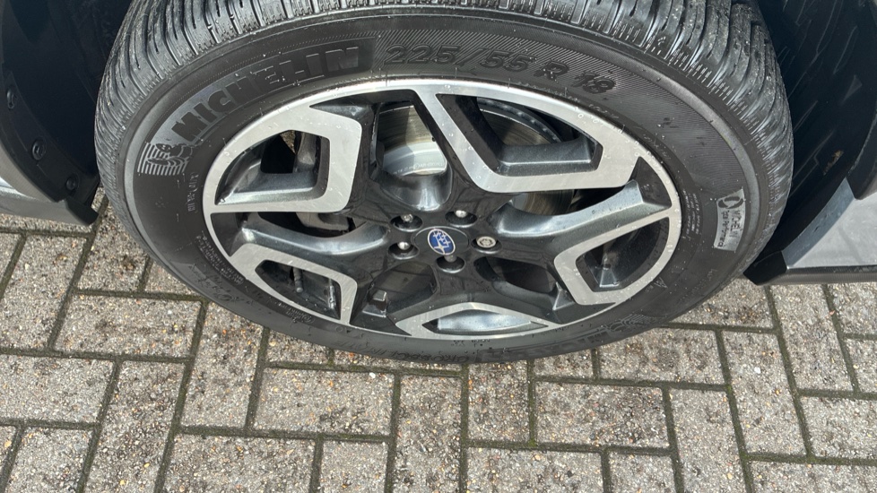 Subaru XV 2.0i e-Boxer SE Premium 5dr Lineartronic Hybrid Hatchback - Image 33