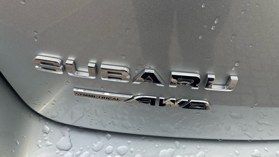 Subaru XV 2.0i e-Boxer SE Premium 5dr Lineartronic Hybrid Hatchback - Image 41