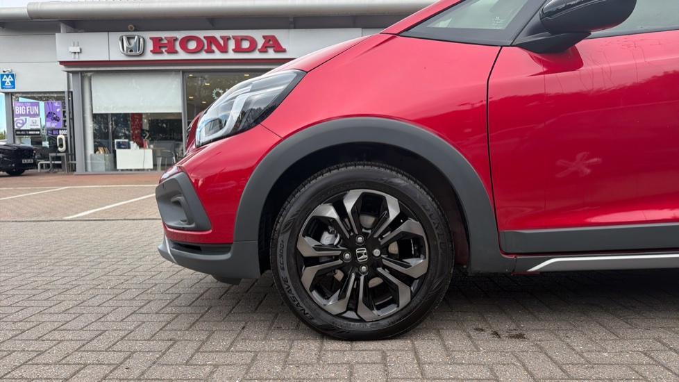 Honda Jazz 1.5 i-MMD Hybrid Crosstar Advance 5dr eCVT Hybrid Hatchback - Image 9