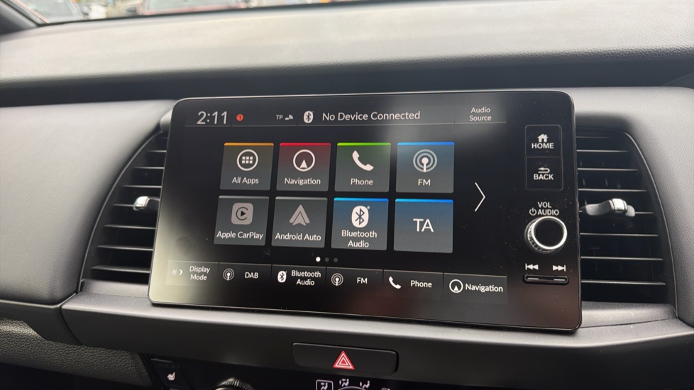 Honda Jazz 1.5 i-MMD Hybrid Crosstar Advance 5dr eCVT Hybrid Hatchback - Image 13