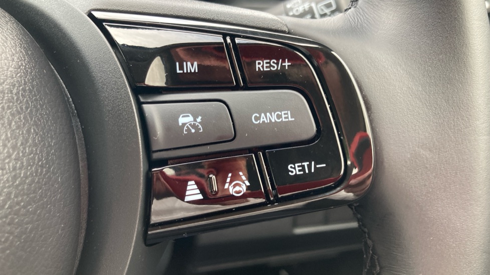 Honda HR-V 1.5 eHEV Elegance 5dr CVT Hybrid Hatchback - Image 13