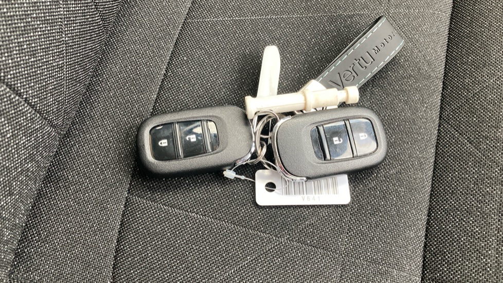 Honda HR-V 1.5 eHEV Elegance 5dr CVT Hybrid Hatchback - Image 26