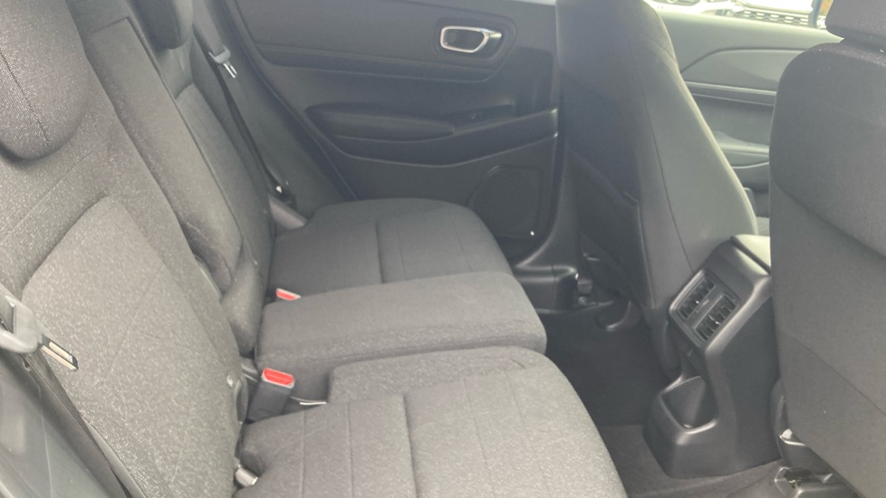 Honda HR-V 1.5 eHEV Elegance 5dr CVT Hybrid Hatchback - Image 32