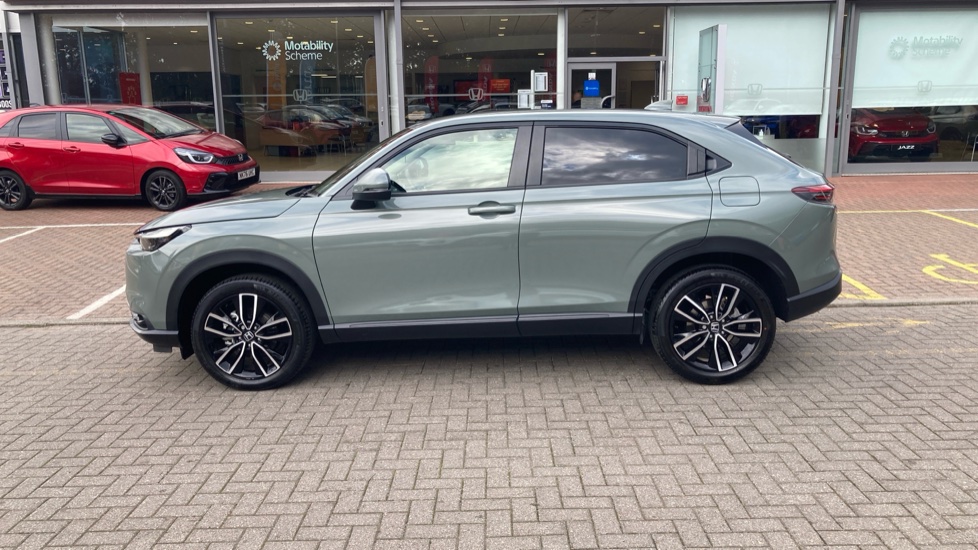 Honda HR-V 1.5 eHEV Elegance 5dr CVT Hybrid Hatchback - Image 40